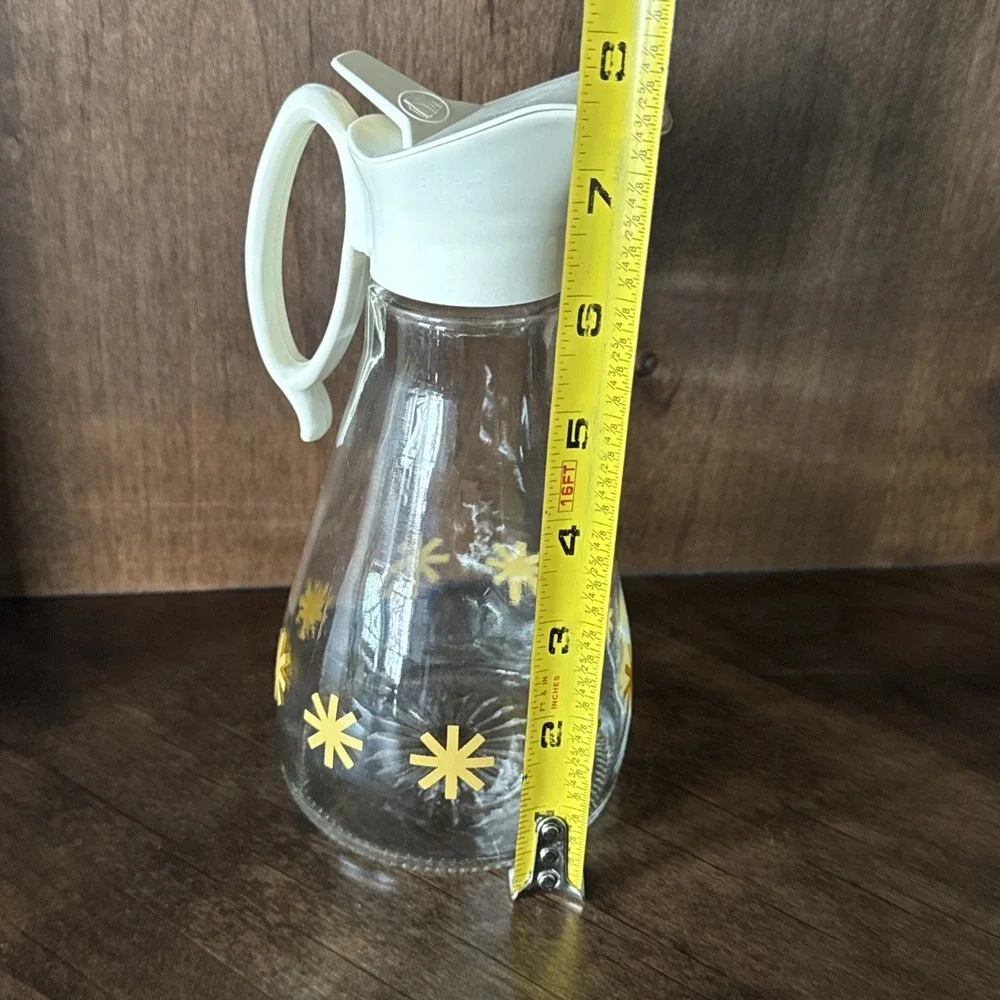 Vtg MCM Log Cabin Glass Syrup Server with Handle, Gold Starburst Maple Syrup Jug